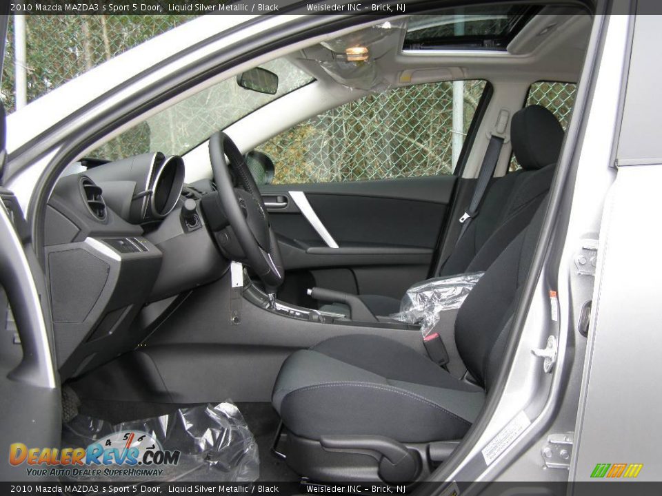2010 Mazda MAZDA3 s Sport 5 Door Liquid Silver Metallic / Black Photo #7