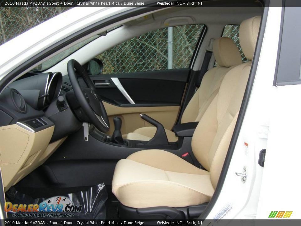 2010 Mazda MAZDA3 s Sport 4 Door Crystal White Pearl Mica / Dune Beige Photo #7