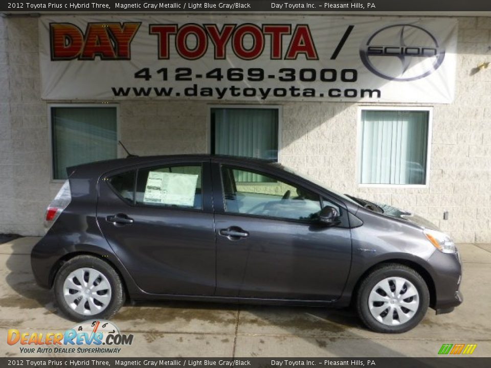 2012 Toyota Prius c Hybrid Three Magnetic Gray Metallic / Light Blue Gray/Black Photo #1