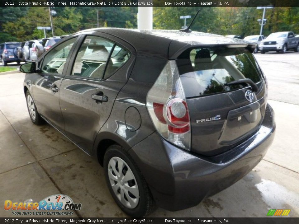 2012 Toyota Prius c Hybrid Three Magnetic Gray Metallic / Light Blue Gray/Black Photo #4