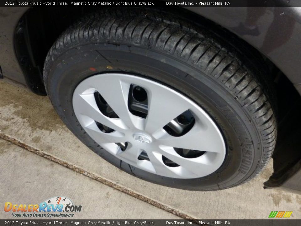 2012 Toyota Prius c Hybrid Three Magnetic Gray Metallic / Light Blue Gray/Black Photo #8