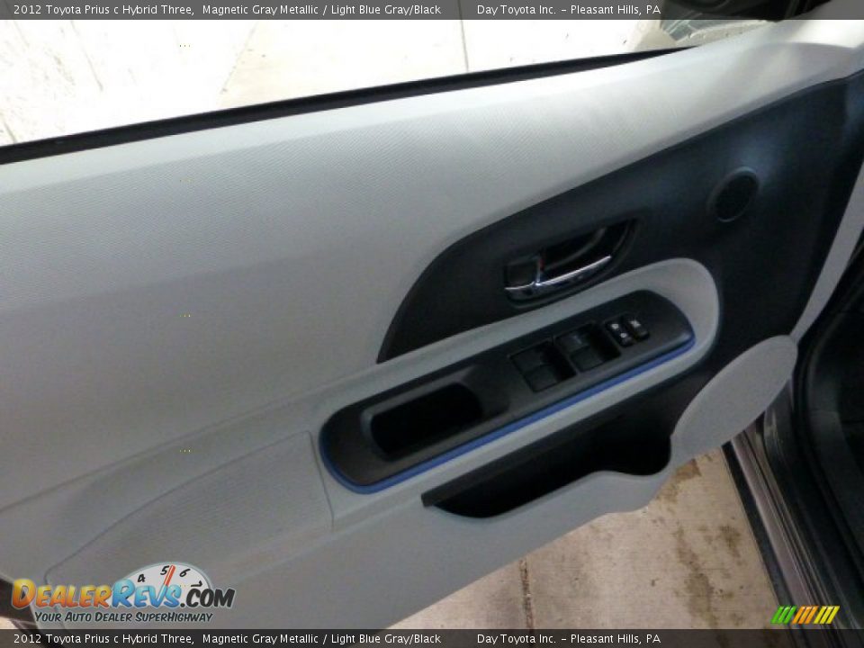 2012 Toyota Prius c Hybrid Three Magnetic Gray Metallic / Light Blue Gray/Black Photo #16