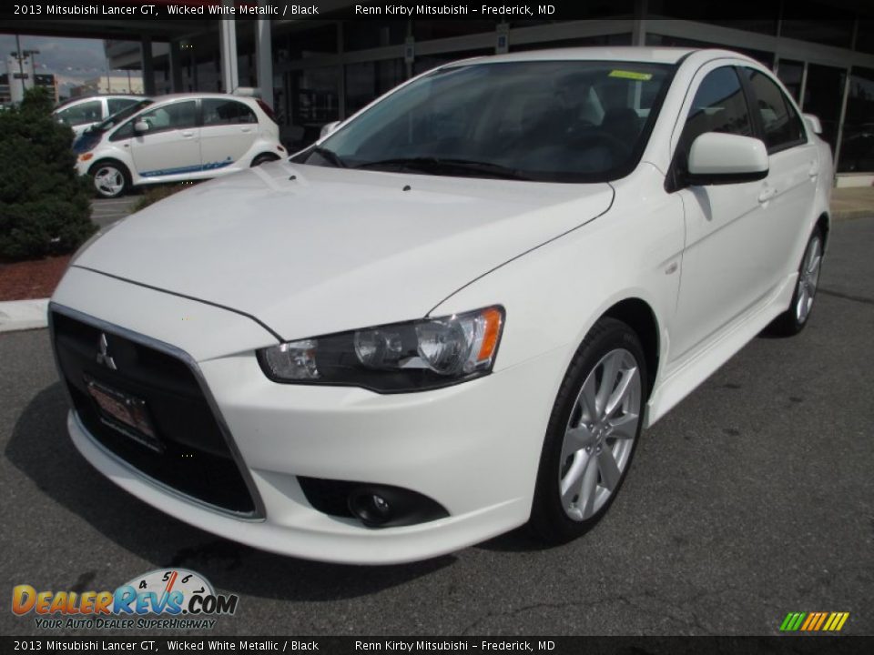 Front 3/4 View of 2013 Mitsubishi Lancer GT Photo #1