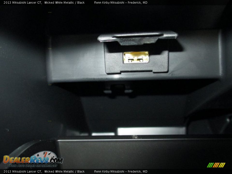 2013 Mitsubishi Lancer GT Wicked White Metallic / Black Photo #18