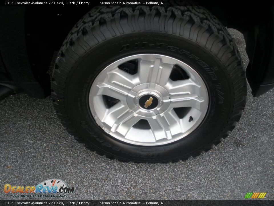 2012 Chevrolet Avalanche Z71 4x4 Black / Ebony Photo #15