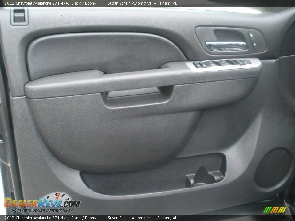 2012 Chevrolet Avalanche Z71 4x4 Black / Ebony Photo #20