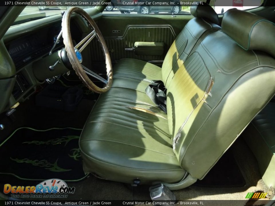 Front Seat of 1971 Chevrolet Chevelle SS Coupe Photo #4