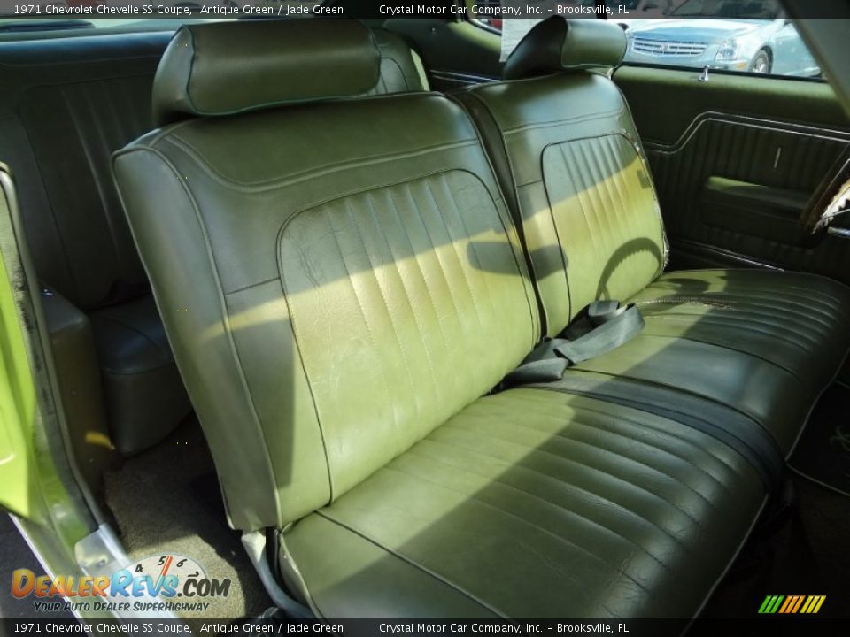 Front Seat of 1971 Chevrolet Chevelle SS Coupe Photo #12