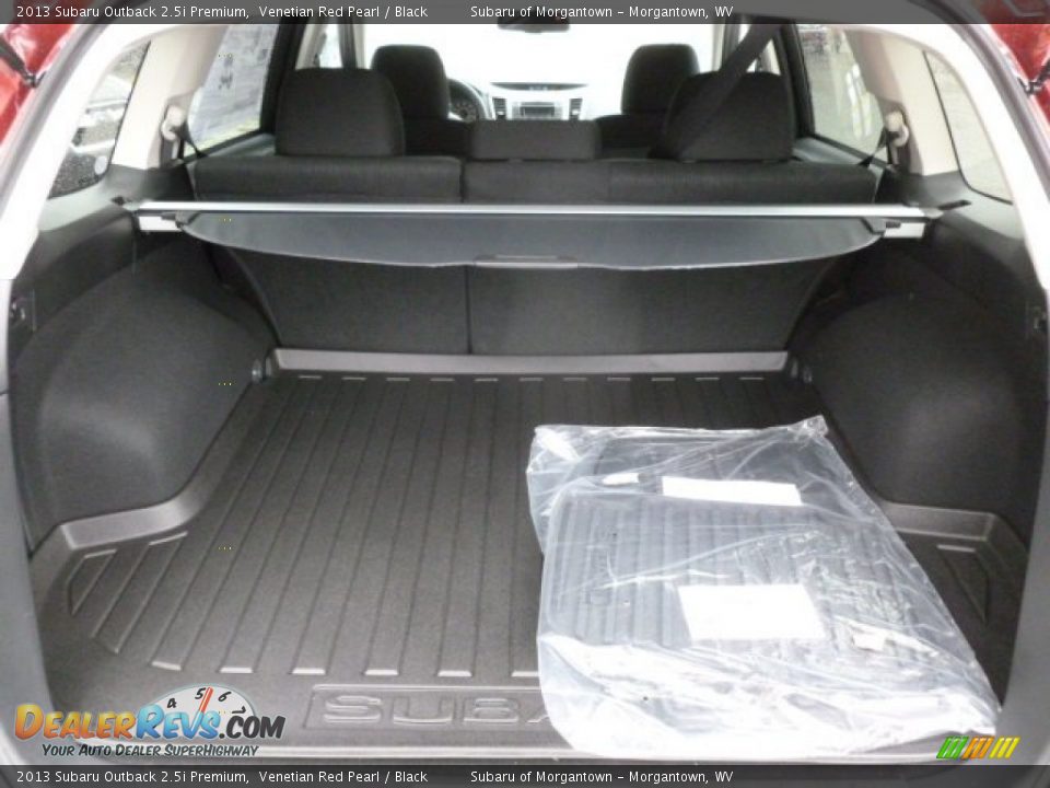 2013 Subaru Outback 2.5i Premium Venetian Red Pearl / Black Photo #13