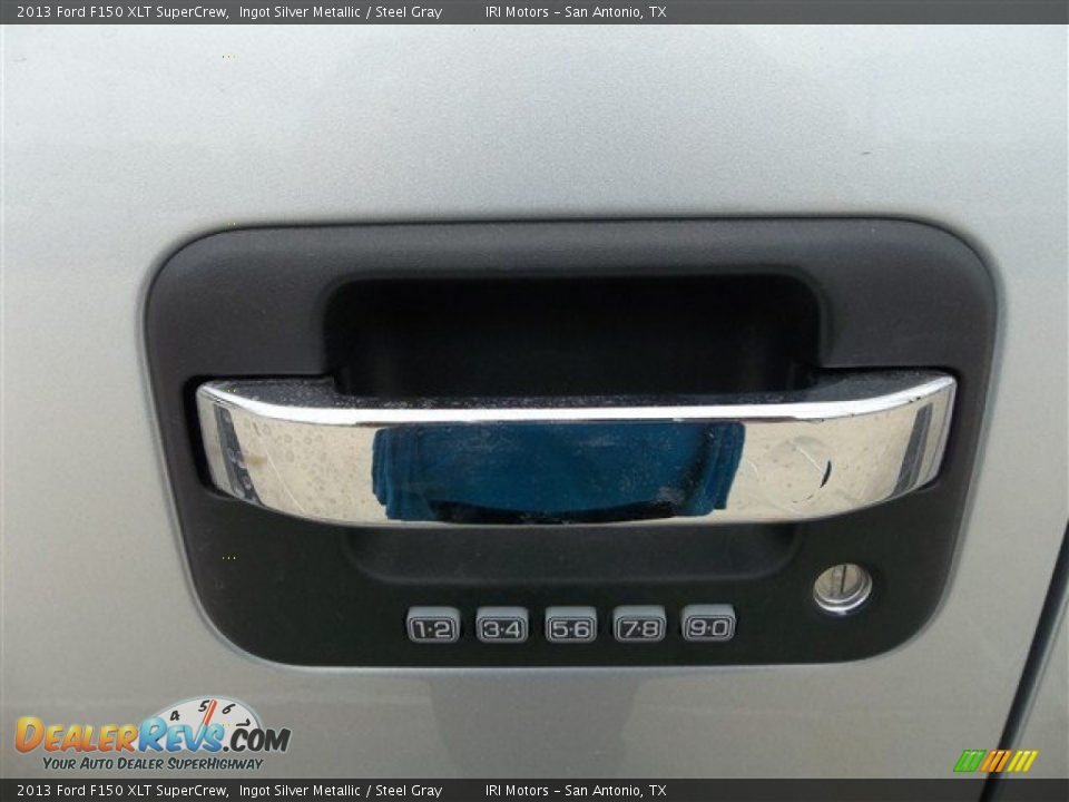 2013 Ford F150 XLT SuperCrew Ingot Silver Metallic / Steel Gray Photo #17