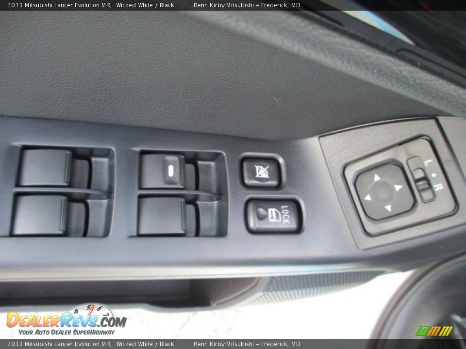 Controls of 2013 Mitsubishi Lancer Evolution MR Photo #12