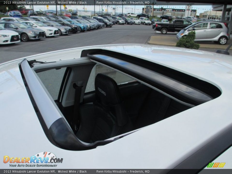 2013 Mitsubishi Lancer Evolution MR Wicked White / Black Photo #28