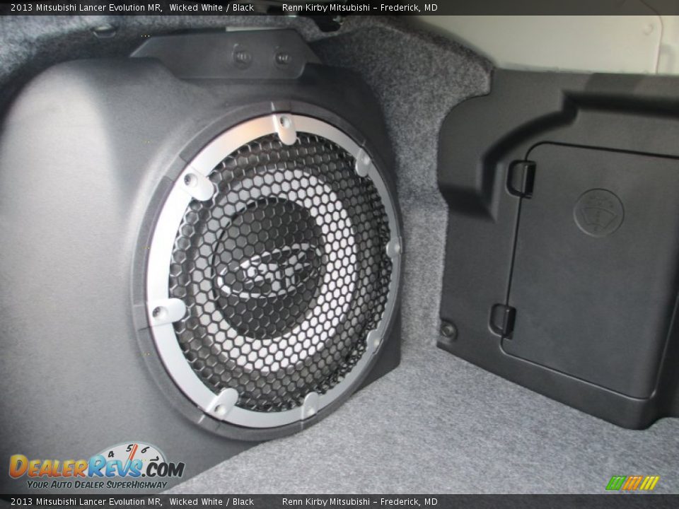 2013 Mitsubishi Lancer Evolution MR Wicked White / Black Photo #29