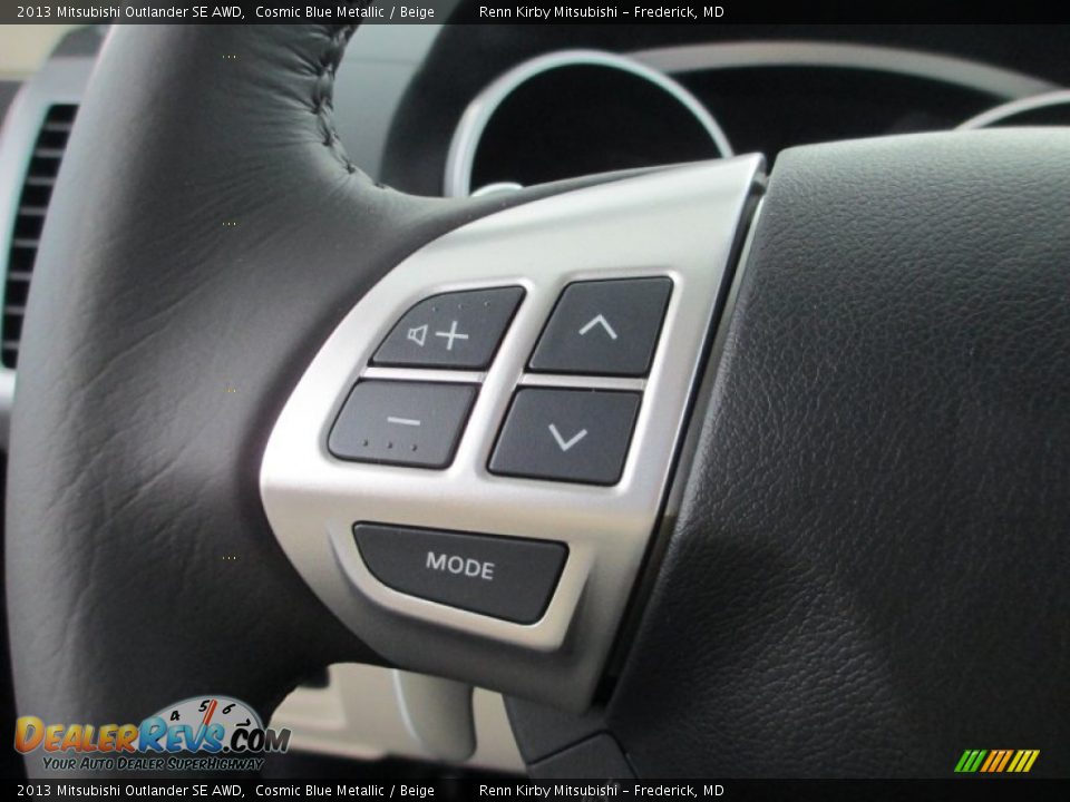 Controls of 2013 Mitsubishi Outlander SE AWD Photo #13