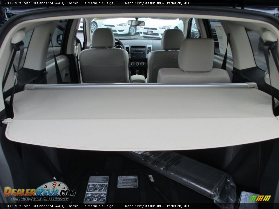 2013 Mitsubishi Outlander SE AWD Cosmic Blue Metallic / Beige Photo #25