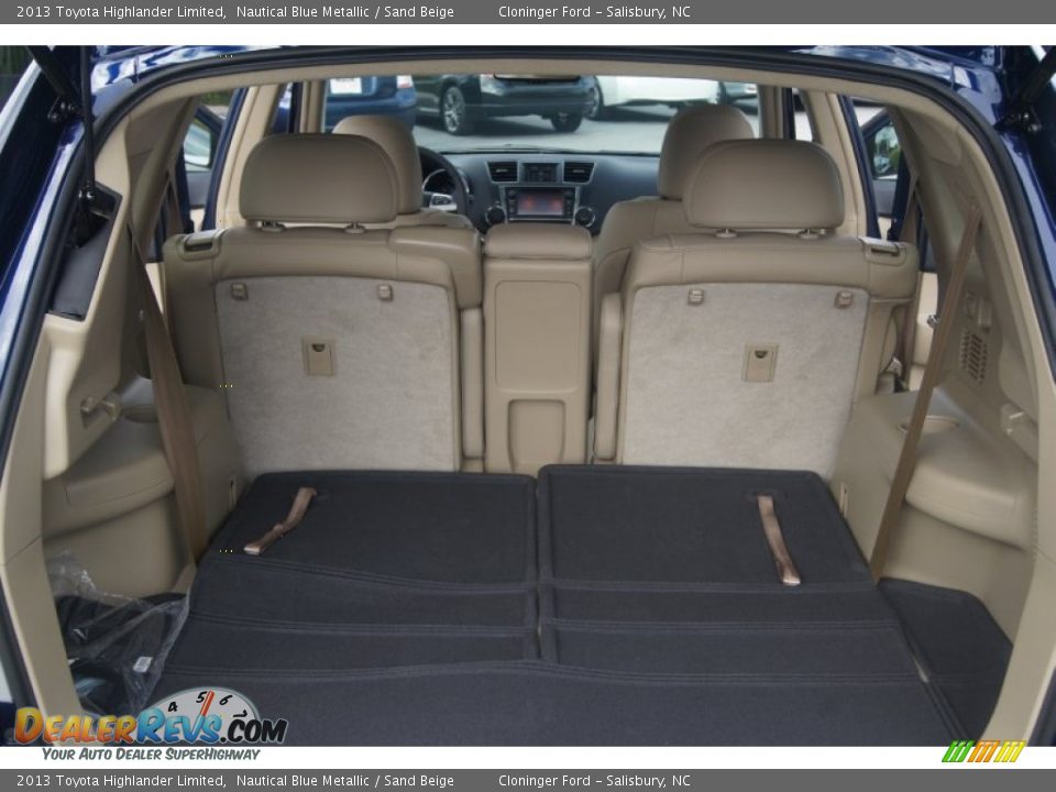 2013 Toyota Highlander Limited Trunk Photo #13