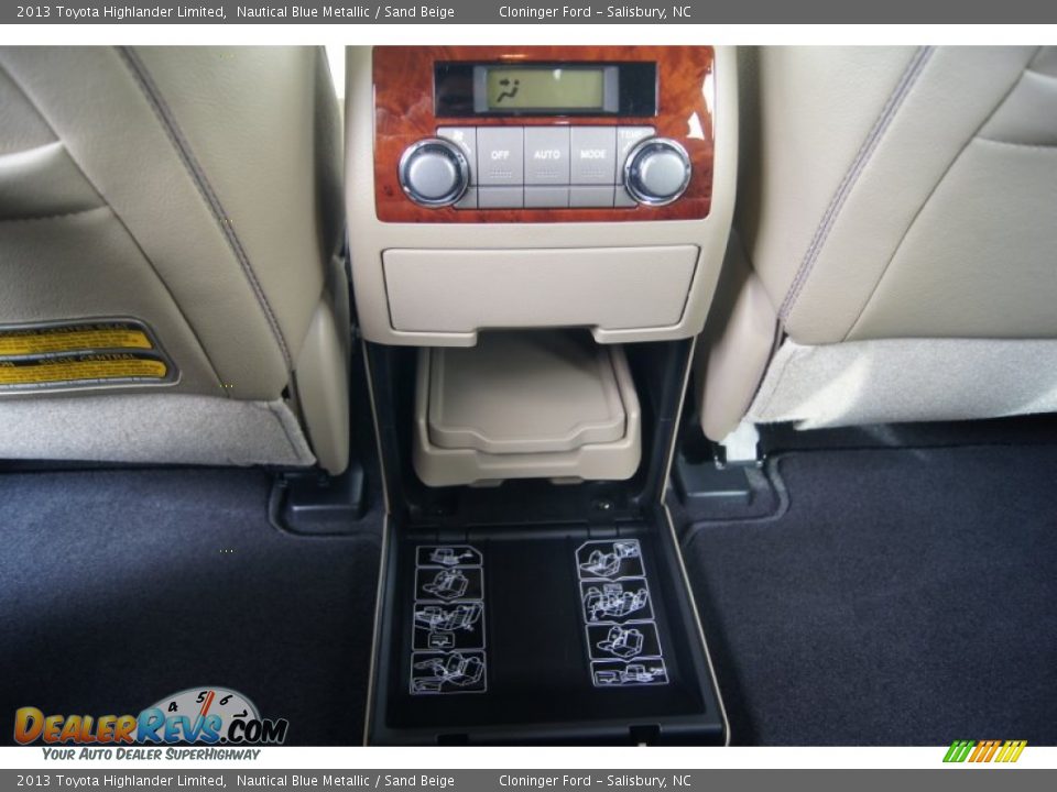 2013 Toyota Highlander Limited Nautical Blue Metallic / Sand Beige Photo #25