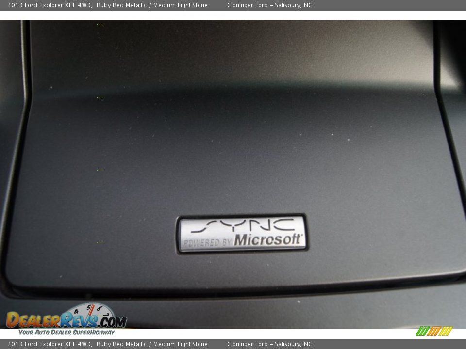 2013 Ford Explorer XLT 4WD Ruby Red Metallic / Medium Light Stone Photo #32