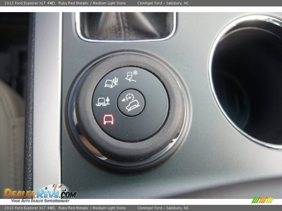 2013 Ford Explorer XLT 4WD Ruby Red Metallic / Medium Light Stone Photo #34
