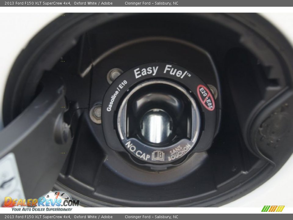 2013 Ford F150 XLT SuperCrew 4x4 Oxford White / Adobe Photo #22
