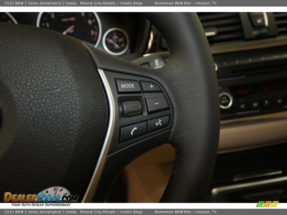 Controls of 2013 BMW 3 Series ActiveHybrid 3 Sedan Photo #23
