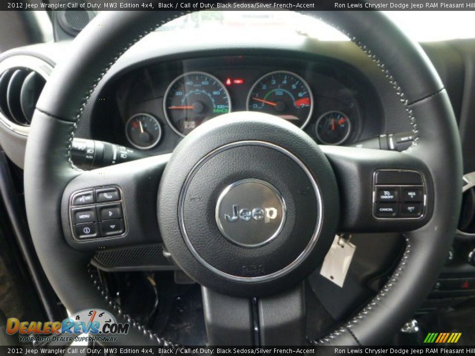 2012 Jeep Wrangler Call of Duty: MW3 Edition 4x4 Steering Wheel Photo #17