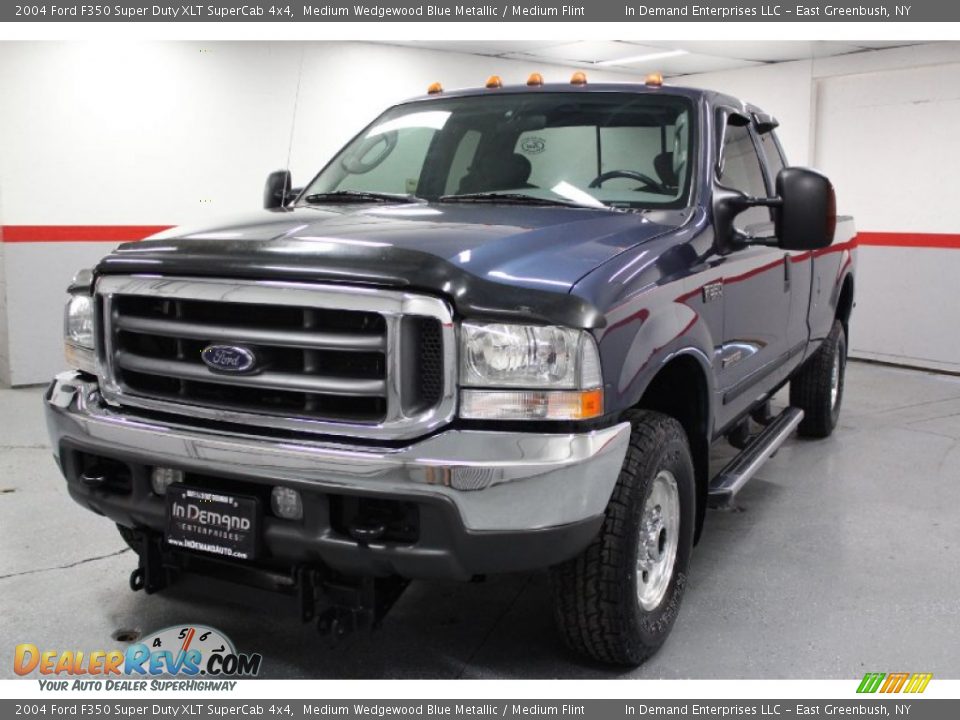 2004 Ford F350 Super Duty XLT SuperCab 4x4 Medium Wedgewood Blue Metallic / Medium Flint Photo #7