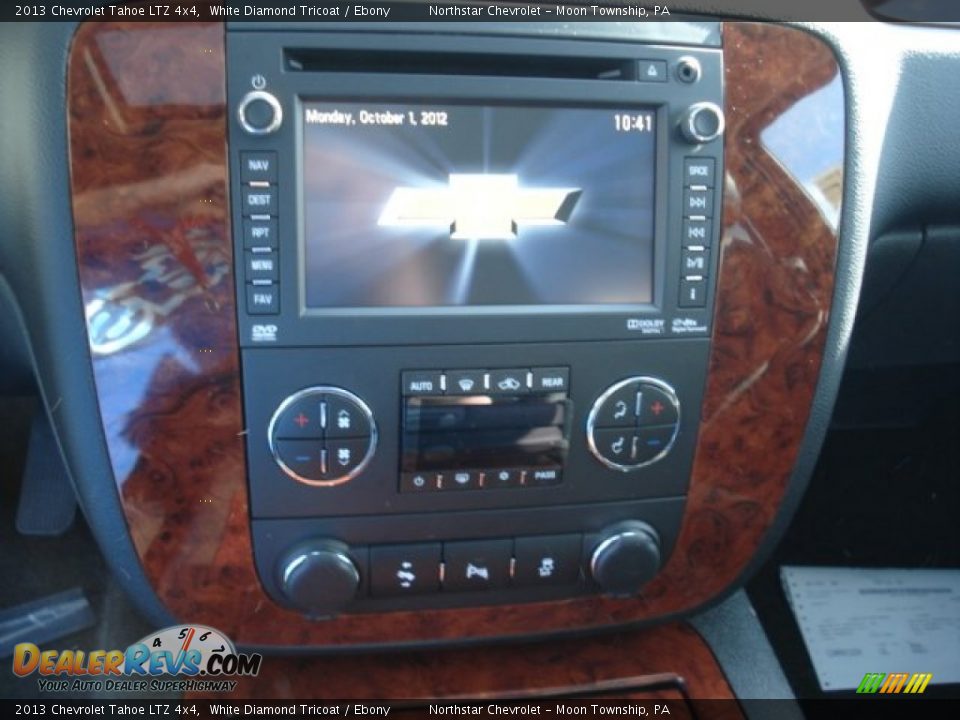2013 Chevrolet Tahoe LTZ 4x4 White Diamond Tricoat / Ebony Photo #17