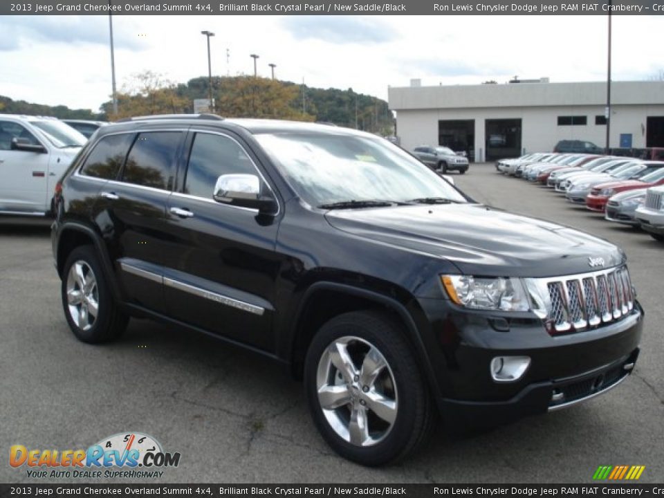 2013 Jeep Grand Cherokee Overland Summit 4x4 Brilliant Black Crystal Pearl / New Saddle/Black Photo #4