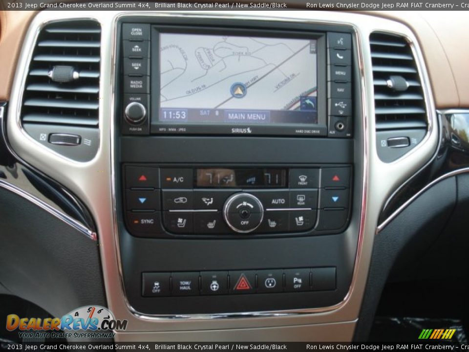 2013 Jeep Grand Cherokee Overland Summit 4x4 Brilliant Black Crystal Pearl / New Saddle/Black Photo #16