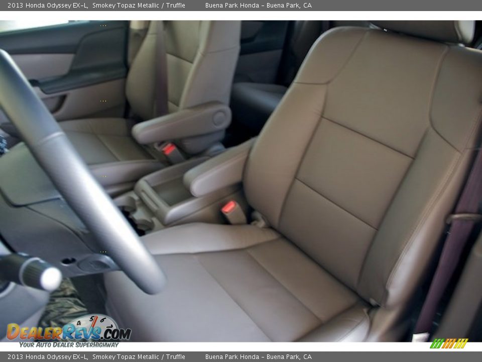 2013 Honda Odyssey EX-L Smokey Topaz Metallic / Truffle Photo #11
