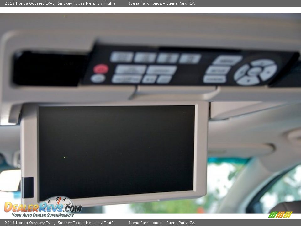 2013 Honda Odyssey EX-L Smokey Topaz Metallic / Truffle Photo #18