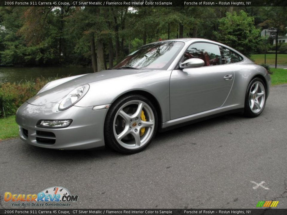 Front 3/4 View of 2006 Porsche 911 Carrera 4S Coupe Photo #1