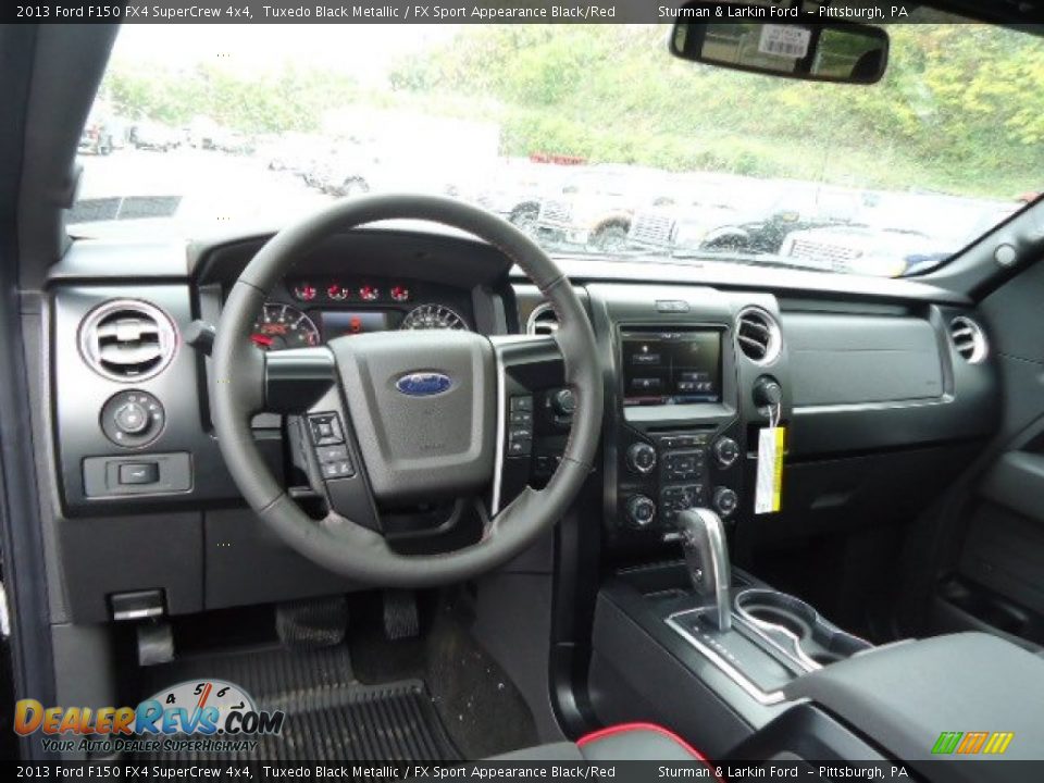 Dashboard of 2013 Ford F150 FX4 SuperCrew 4x4 Photo #10