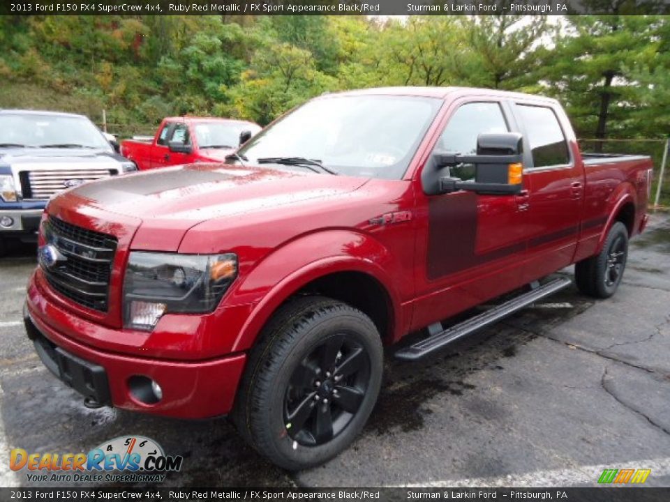 Front 3/4 View of 2013 Ford F150 FX4 SuperCrew 4x4 Photo #5