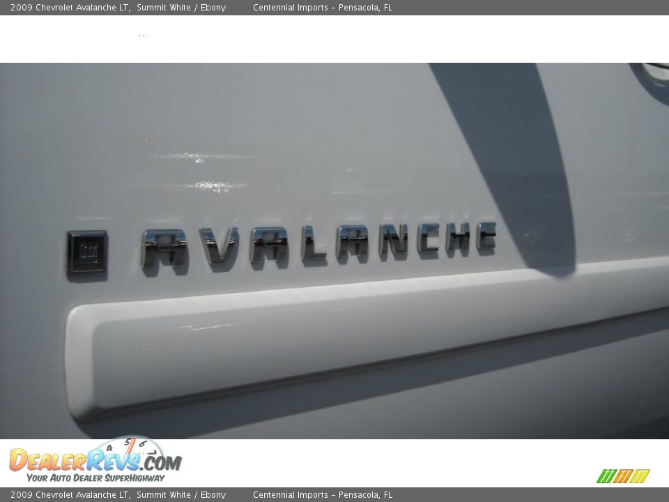 2009 Chevrolet Avalanche LT Summit White / Ebony Photo #10