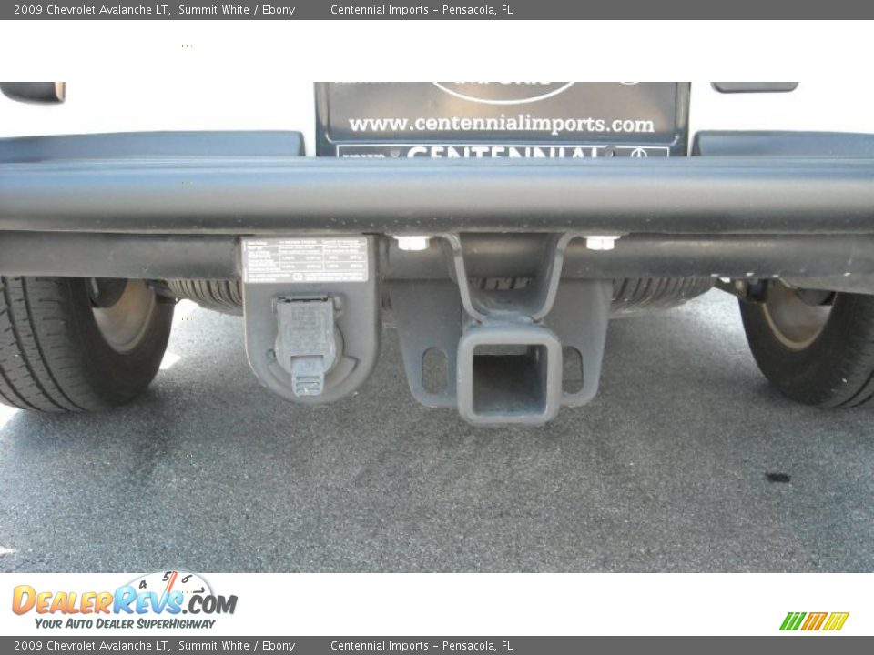 2009 Chevrolet Avalanche LT Summit White / Ebony Photo #17