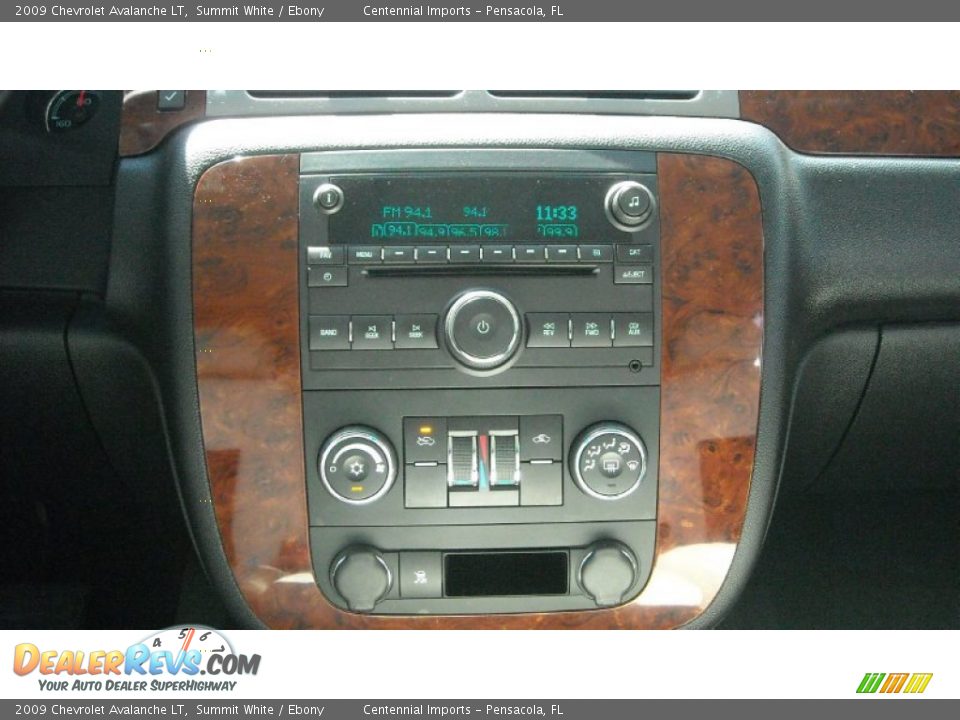 2009 Chevrolet Avalanche LT Summit White / Ebony Photo #27