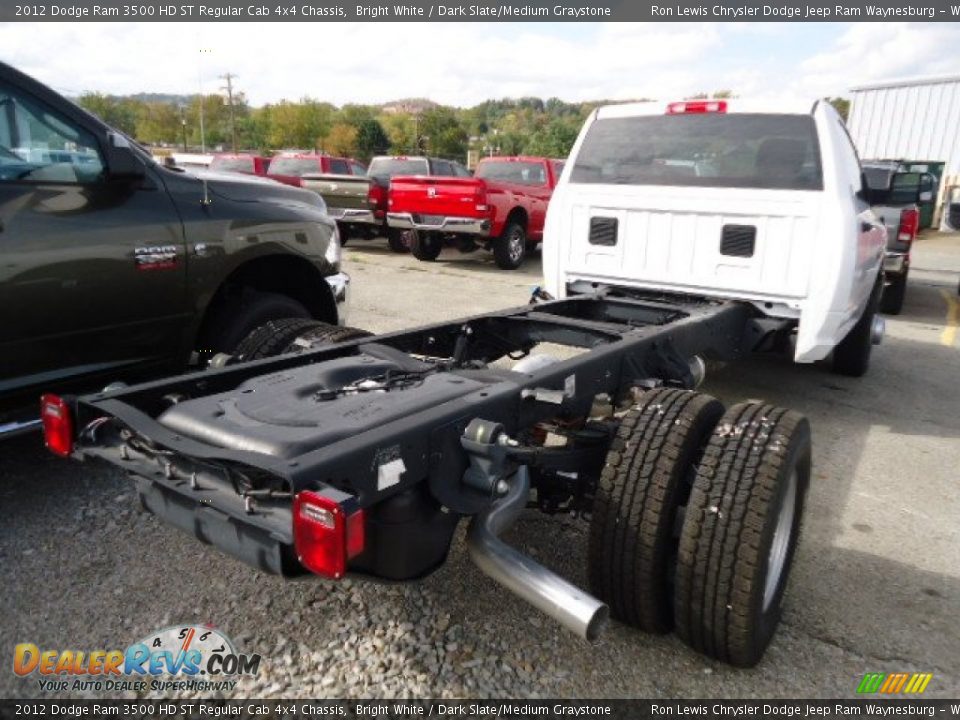 2012 Dodge Ram 3500 HD ST Regular Cab 4x4 Chassis Bright White / Dark Slate/Medium Graystone Photo #4