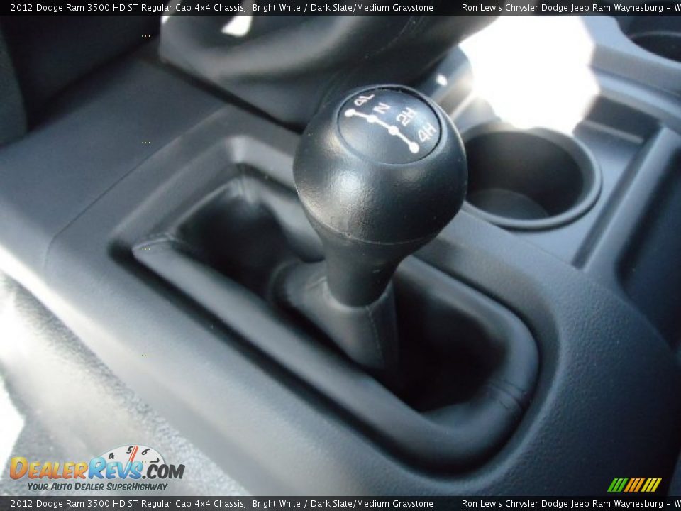 2012 Dodge Ram 3500 HD ST Regular Cab 4x4 Chassis Bright White / Dark Slate/Medium Graystone Photo #15