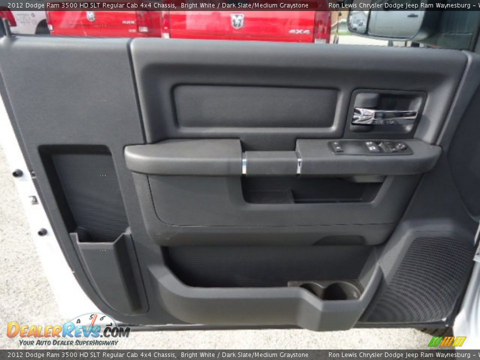 2012 Dodge Ram 3500 HD SLT Regular Cab 4x4 Chassis Bright White / Dark Slate/Medium Graystone Photo #12