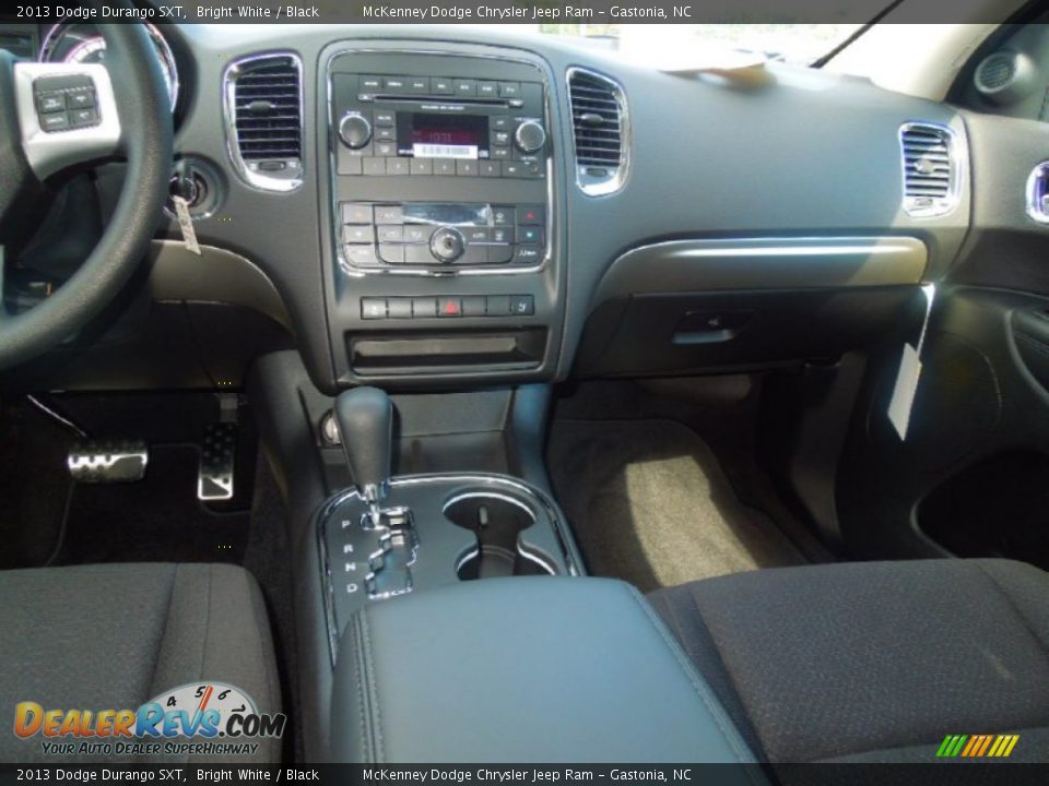2013 Dodge Durango SXT Bright White / Black Photo #17