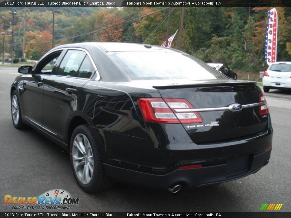 2013 Ford Taurus SEL Tuxedo Black Metallic / Charcoal Black Photo #6