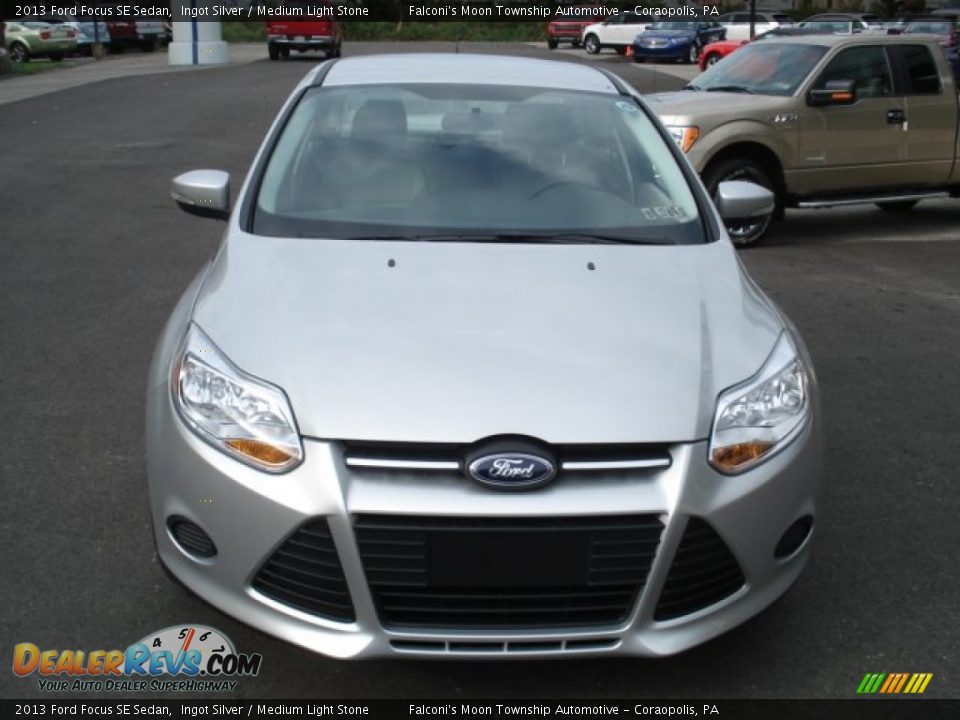 2013 Ford Focus SE Sedan Ingot Silver / Medium Light Stone Photo #3