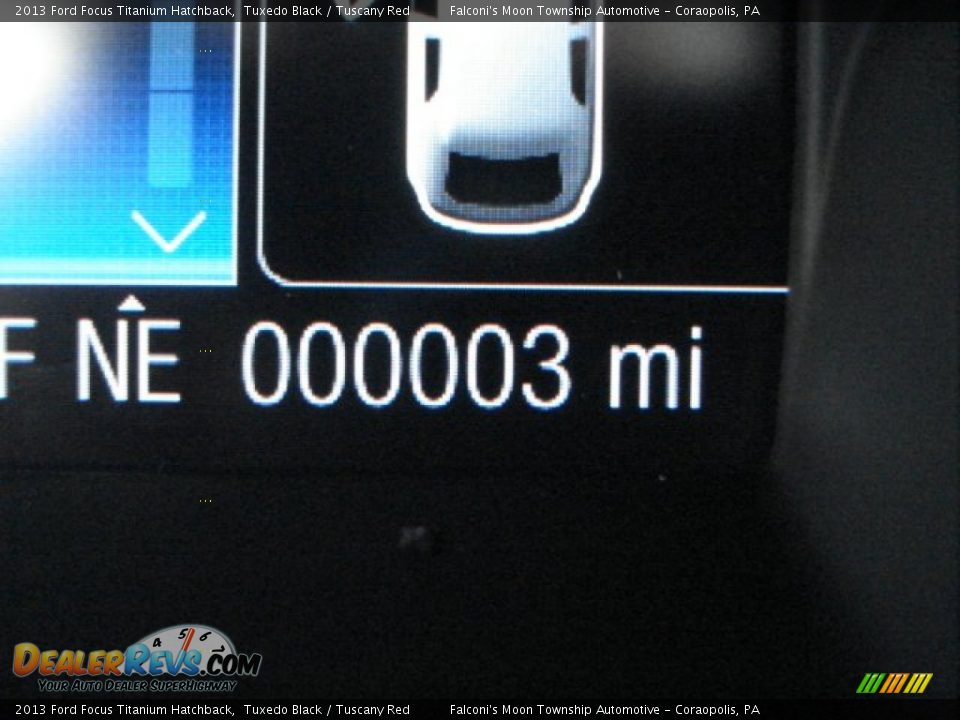2013 Ford Focus Titanium Hatchback Tuxedo Black / Tuscany Red Photo #17