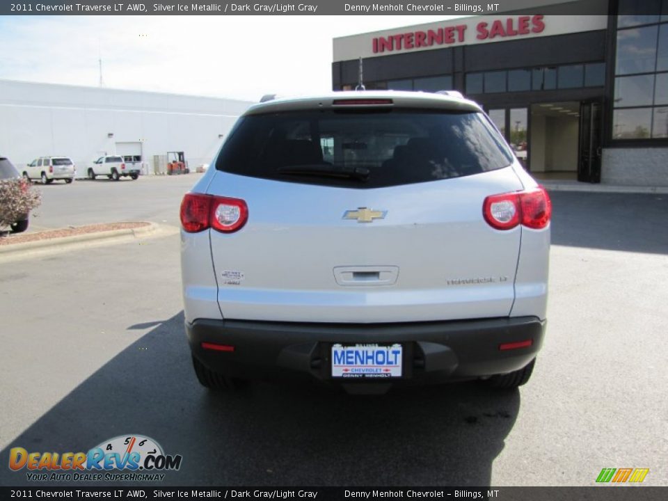 2011 Chevrolet Traverse LT AWD Silver Ice Metallic / Dark Gray/Light Gray Photo #4