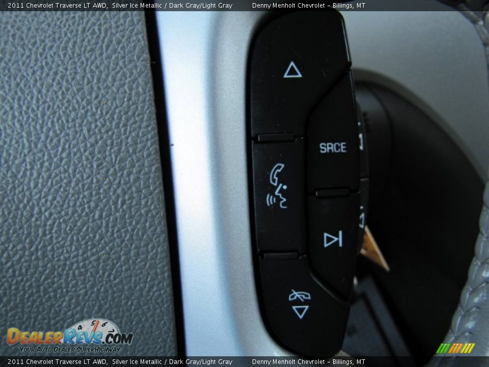 2011 Chevrolet Traverse LT AWD Silver Ice Metallic / Dark Gray/Light Gray Photo #19
