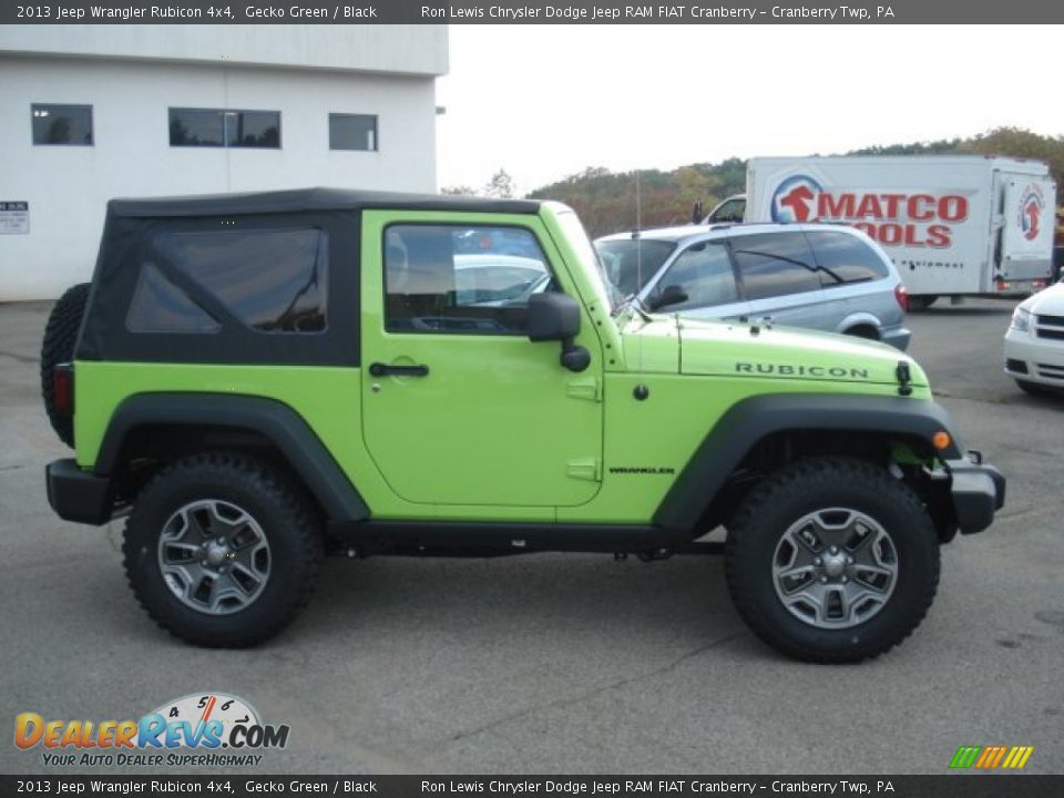 2013 Jeep Wrangler Rubicon 4x4 Gecko Green / Black Photo #5