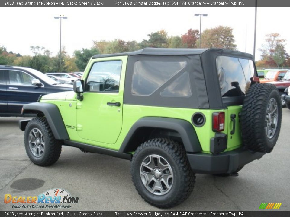 2013 Jeep Wrangler Rubicon 4x4 Gecko Green / Black Photo #8