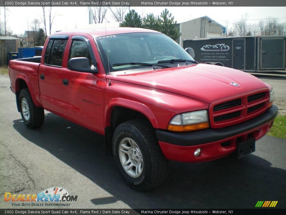 2002 Dodge Dakota Sport Quad Cab 4x4 Flame Red / Dark Slate Gray Photo #14